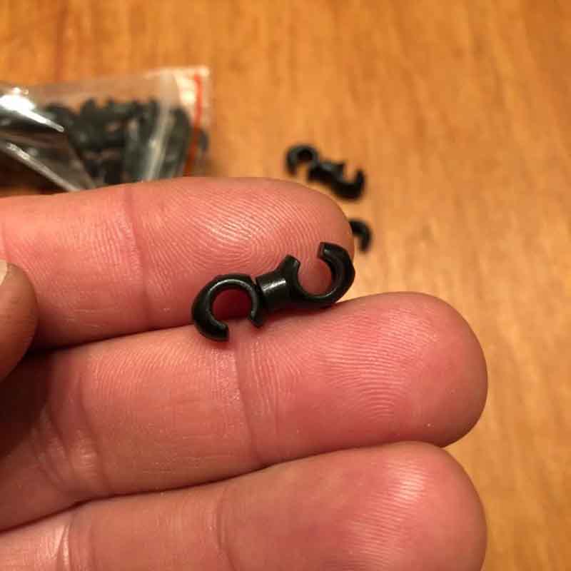 Draaibare MTB-remkabelclips Fi - Cycling Gear Guide recensie en prijs